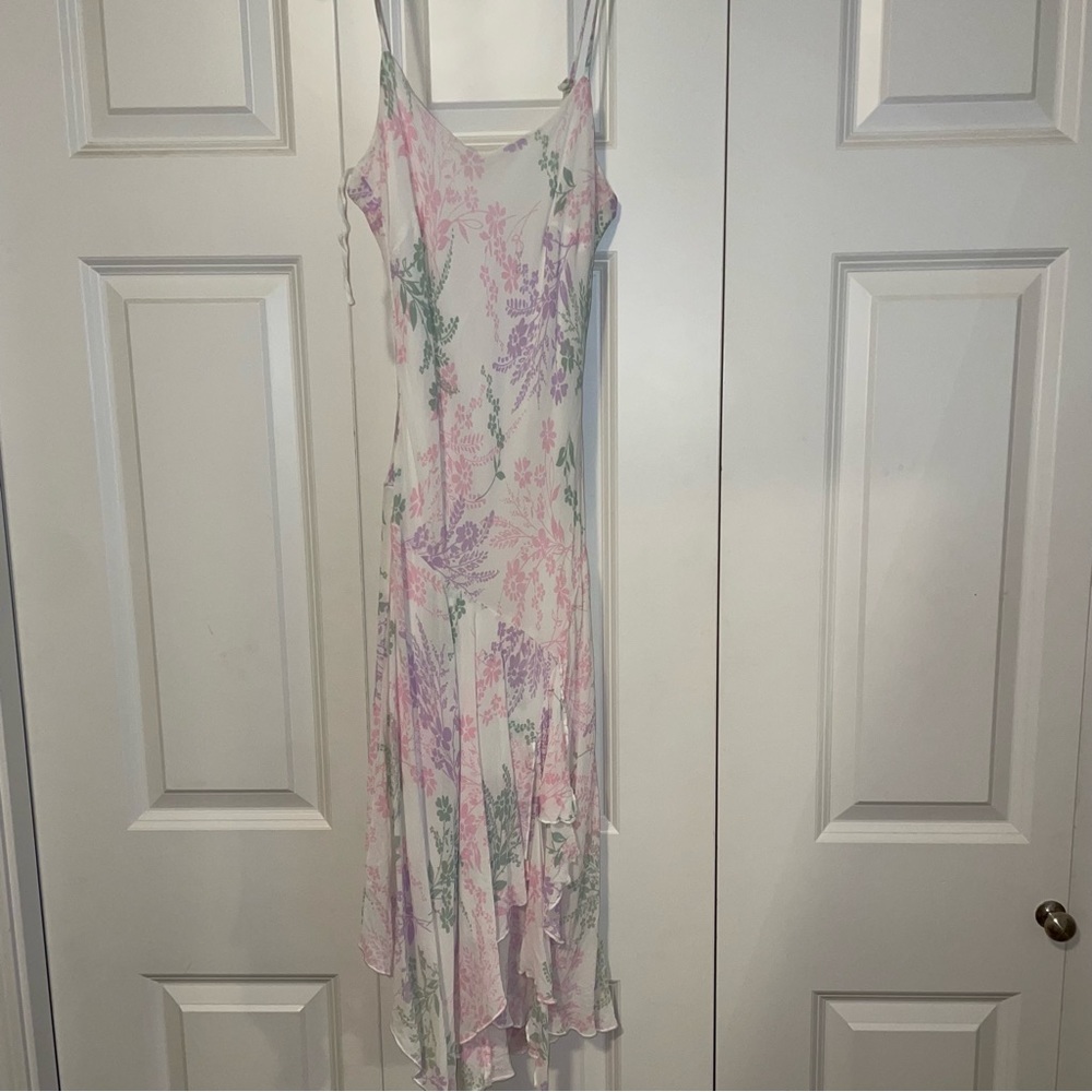 NUO LOOK: midi high low dress